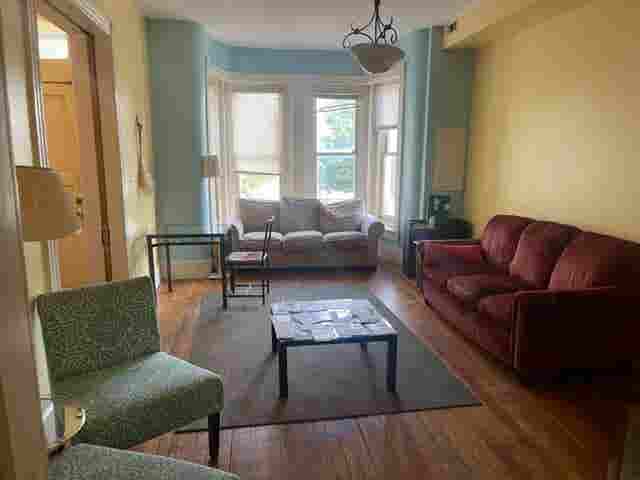 2 rooms avail, near Gtown GW & SAIS
