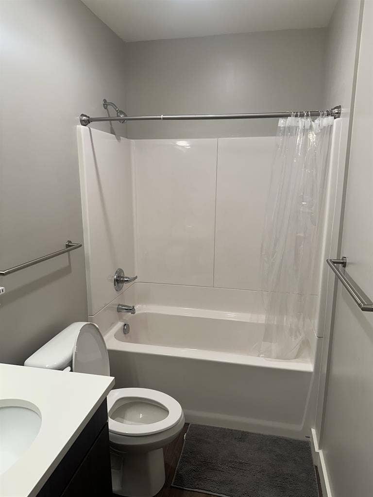 Private Bedroom For Rent!