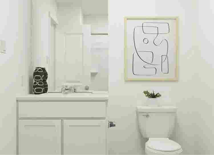 🎓 Student Room for Rent – Availabl