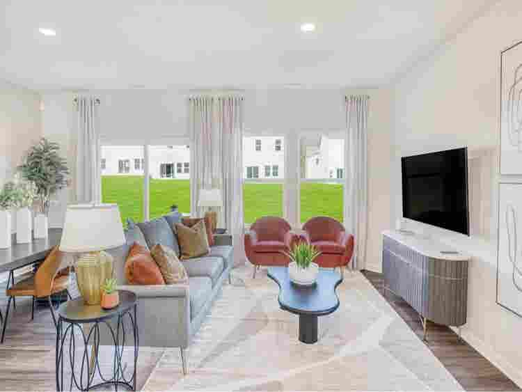 Housemate Wanted for 3 BR Townhouse