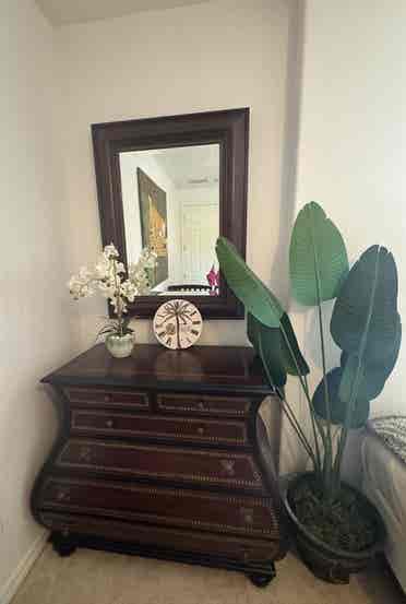 Private Bed & Bath Suite