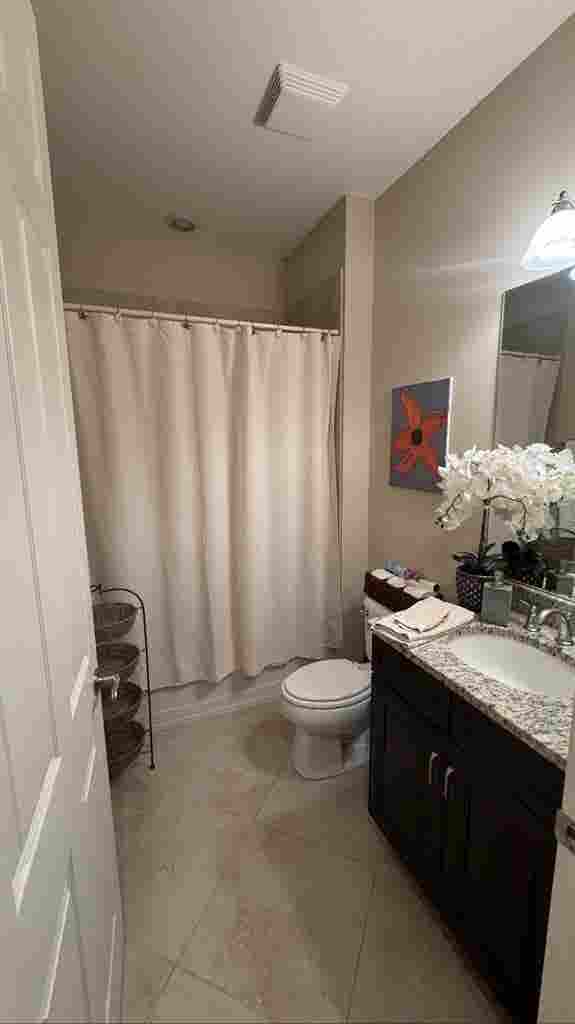Private Bed & Bath Suite