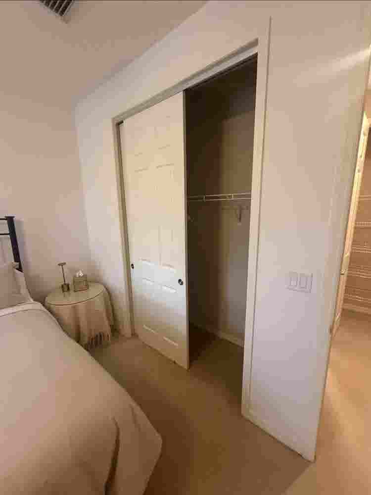 Private Bed & Bath Suite