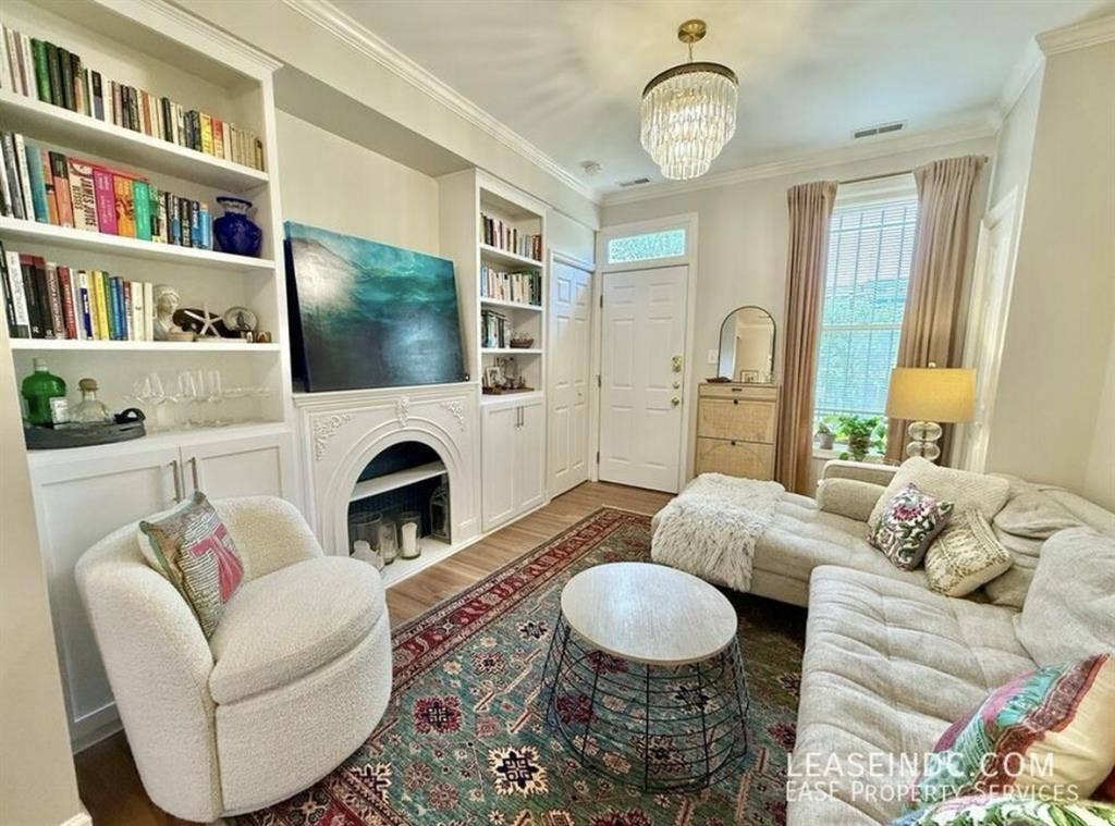 Cozy Furnished Room in Capitol Hill