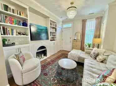 Cozy Furnished Room in Capitol Hill