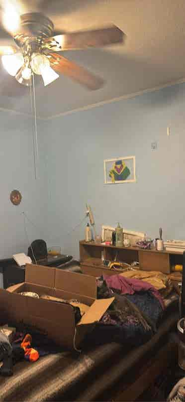 Private room for rent shared space