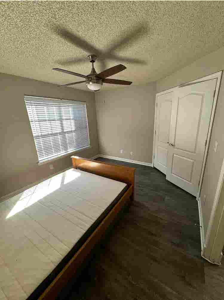 Rent room