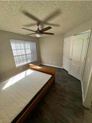 Rent room