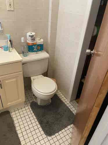 Astoria bedroom available!