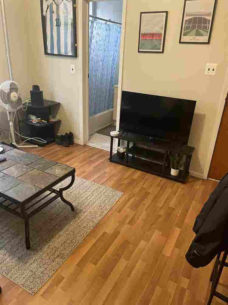 Astoria bedroom available!