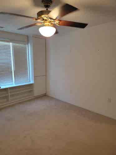 Quiet townhome,