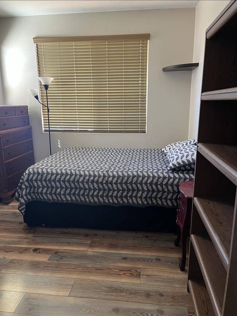 Room with private bath for rent