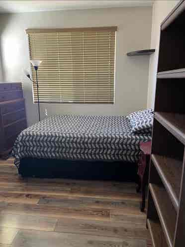 Room with private bath for rent