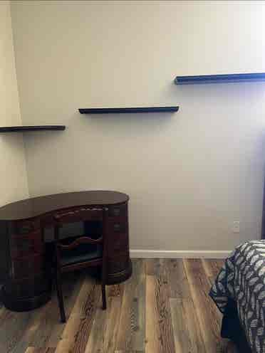 Room with private bath for rent