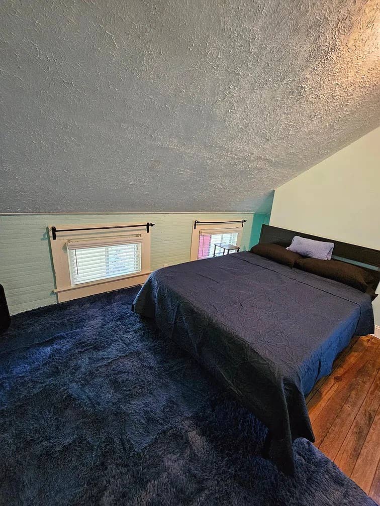 One-Bedroom For Rent
