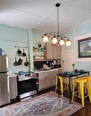 One-Bedroom For Rent