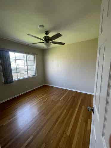 Bath Home in La Mirada