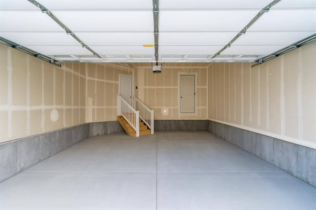 New place | Male Room | Great spot
