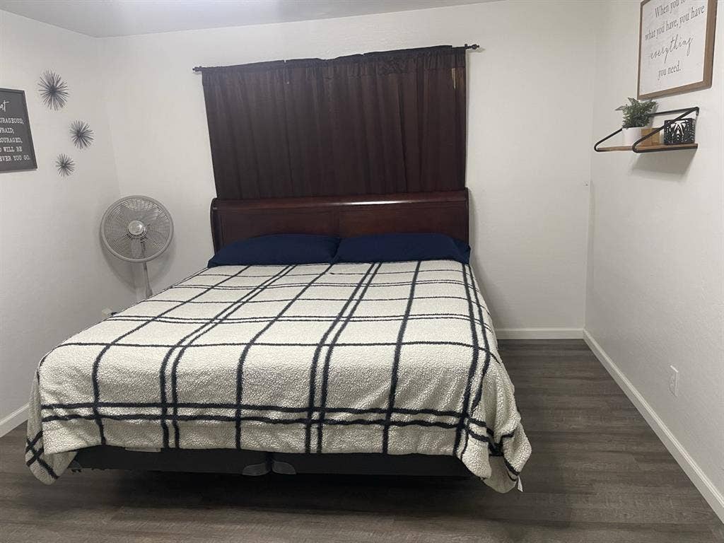 Furnished Bedroom for Rent Mesa