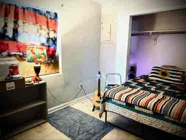 Room For Rent at Yogi Art/House
