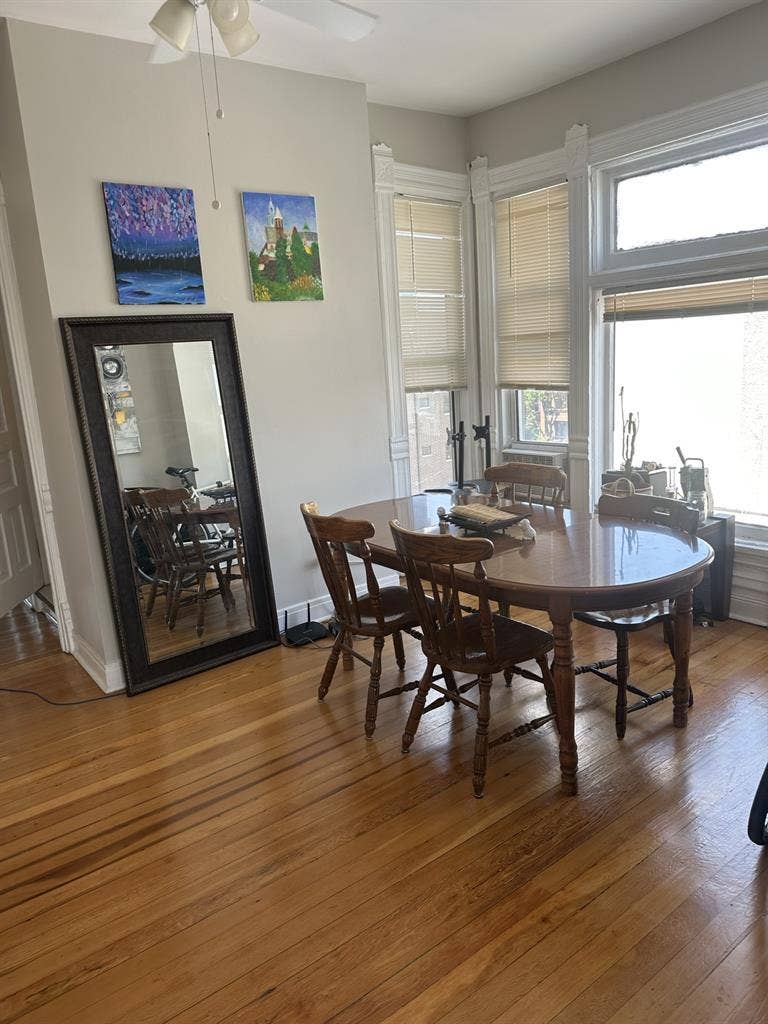 Need roomate by sept 1st!
