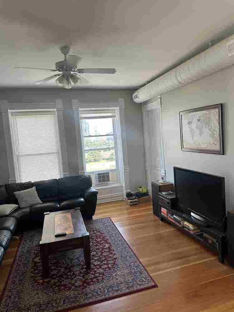 Need roomate by sept 1st!