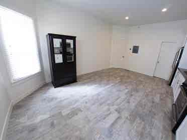 Newly renovated studio apartment!