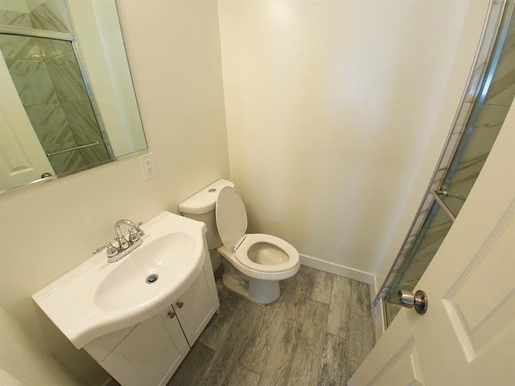 Newly renovated studio apartment!