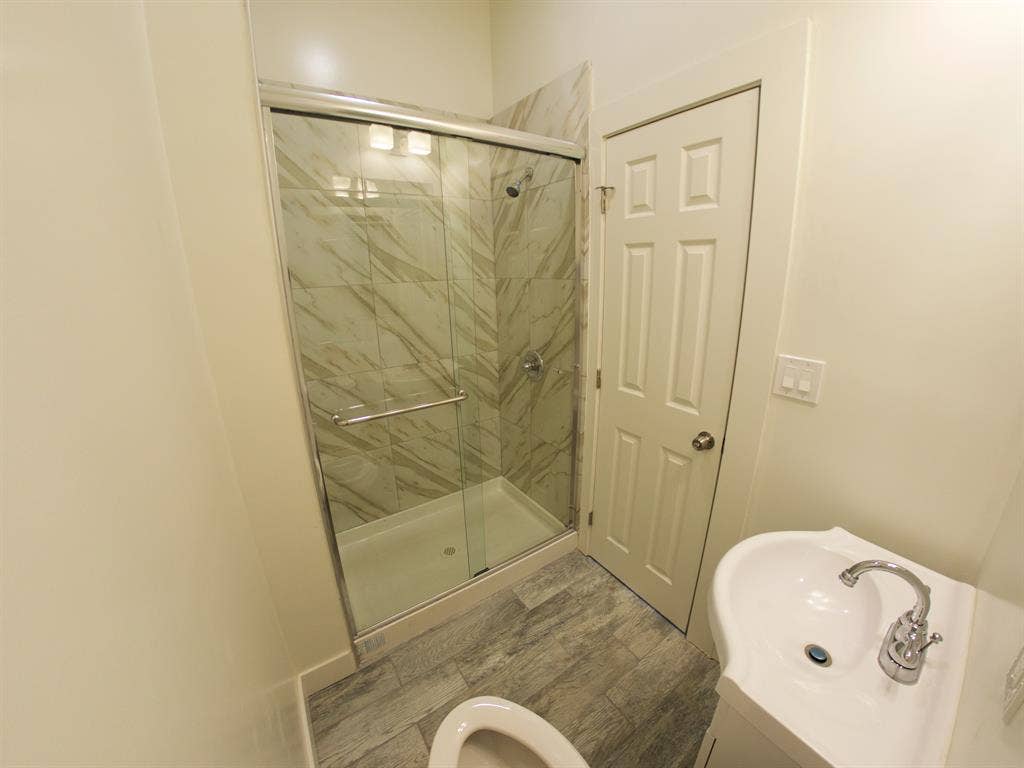 Newly renovated studio apartment!