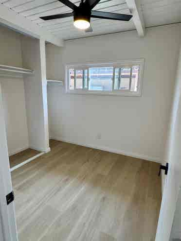 Private Room All Utilities In
