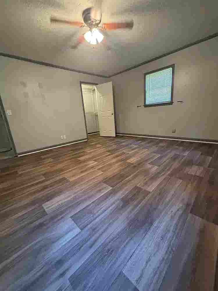 3 BR in Canton