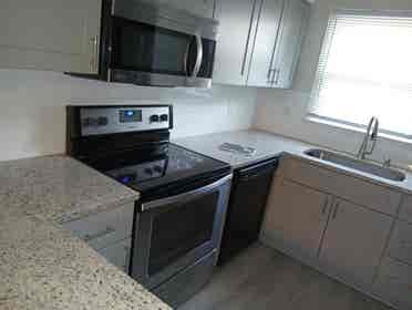 2 BR in Raleigh