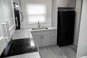2 BR in Raleigh