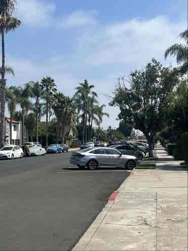 MASTER BEDROOM FOR RENT NORTH PARK