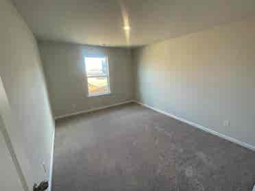 5 BR in Monroe