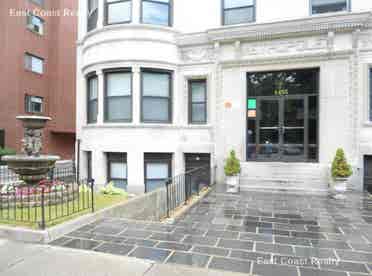 FEMALE ONLY ROOM - BROOKLINE MA