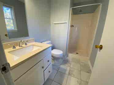 5 BR in Durham