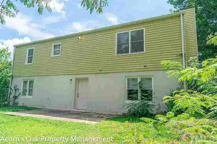 5 BR in Durham