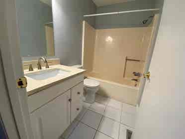 5 BR in Durham
