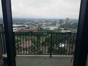 LEASE TAKEOVER - Student housing