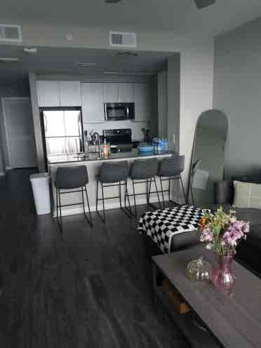 LEASE TAKEOVER - Student housing