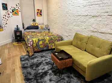 Furnished in Crown Heights Bk
