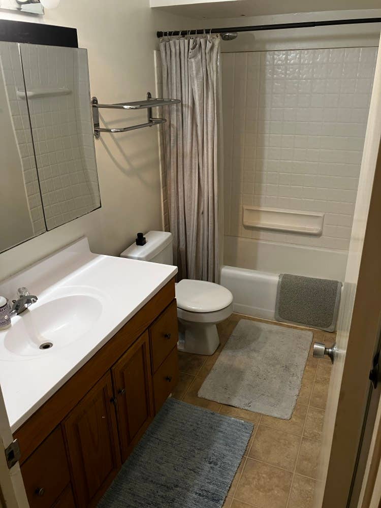 Room for Rent near downtown SB