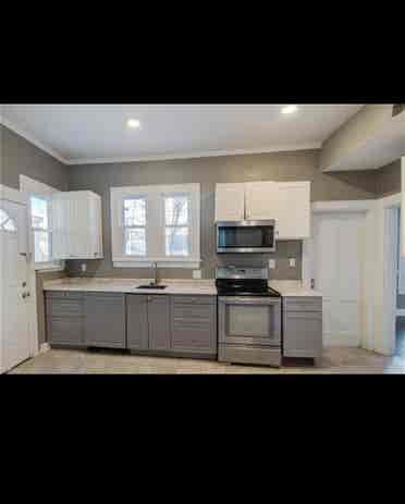 UTILITIES INCLUDED, FREE WIFI