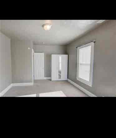 UTILITIES INCLUDED, FREE WIFI
