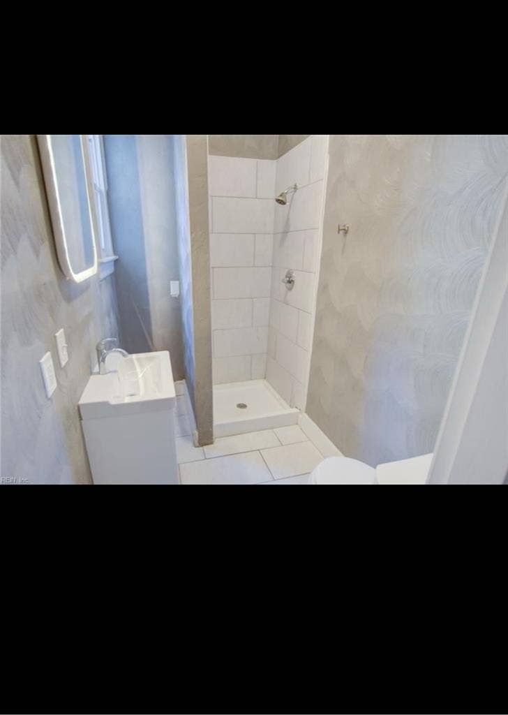UTILITIES INCLUDED, FREE WIFI