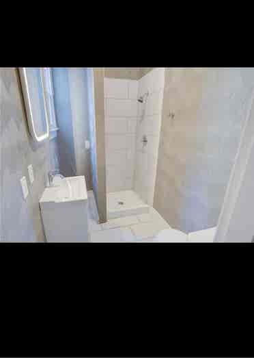 UTILITIES INCLUDED, FREE WIFI