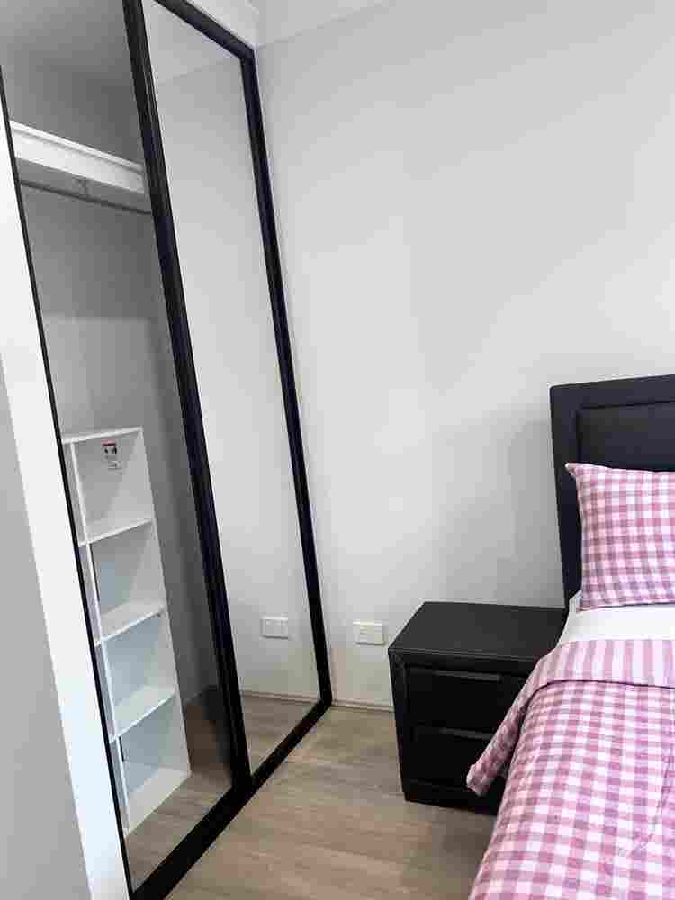 *Room for Rent in East Cannington*
