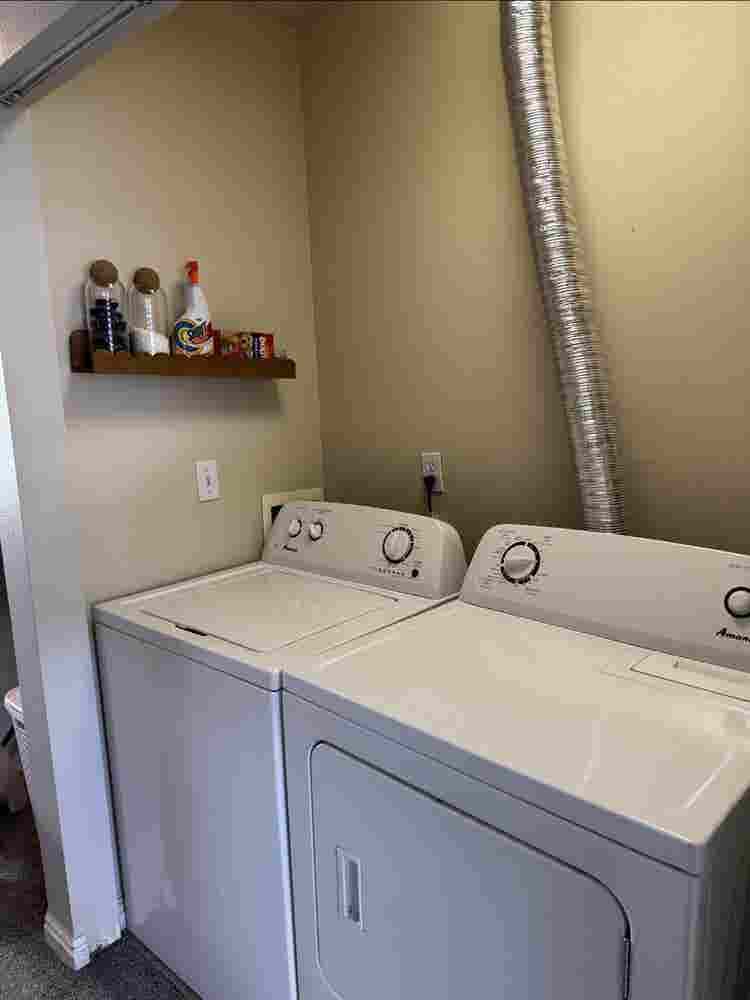 Rooms in townhouse