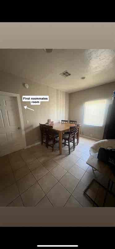 Looking for female student roomate!